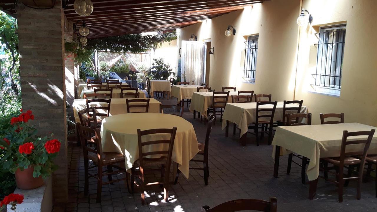 Agriturismo Corte Gaia Castiglione Delle Stiviere Exteriör bild