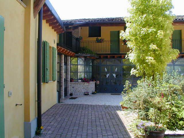 Agriturismo Corte Gaia Castiglione Delle Stiviere Exteriör bild